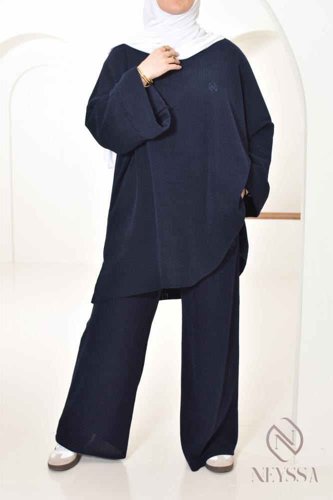 Neyssa Velvet Dream navy blue ribbed pant set