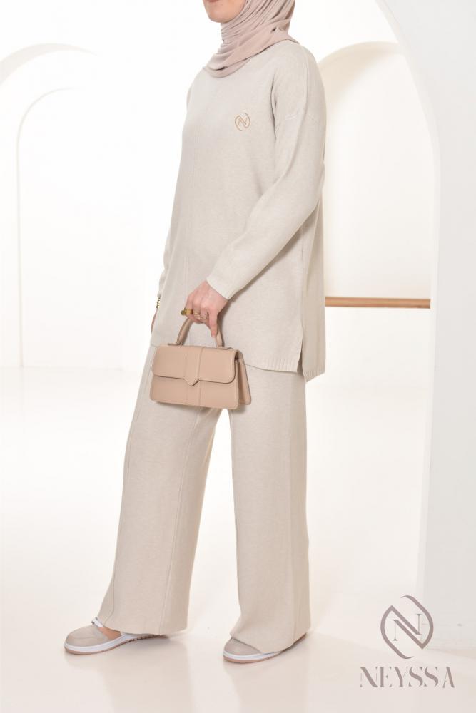 Women's Essential Beige woven set