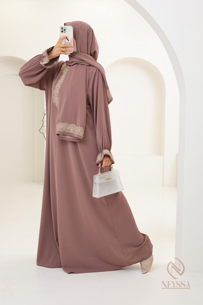 Abaya hijab intégré brodée Mawazine Dark Nude
